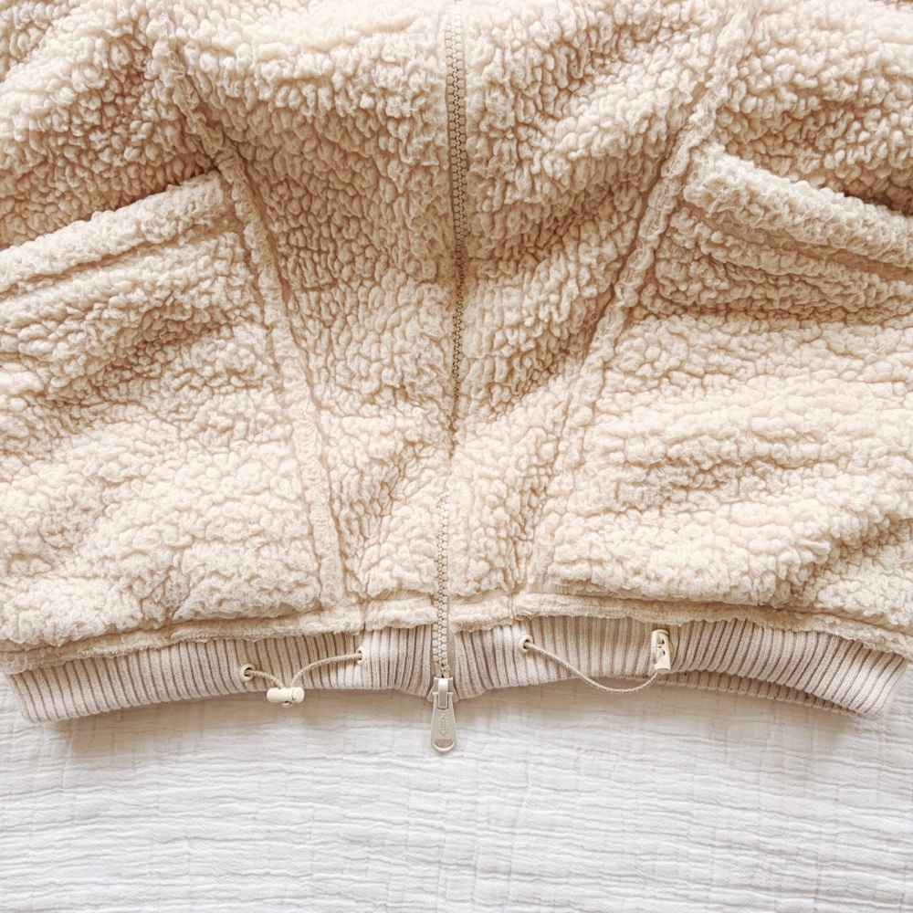 Free People Lodge Livin Sherpa Plush Fleece Soft Oversized Embroidered Jacket ML - Picture 8 of 11